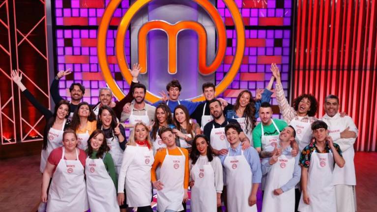 ¿Qué marca suministra las griferías y fregaderos de Masterchef?