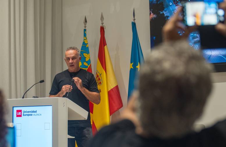 Galería de fotos | APE Grupo presenta en València las nuevas tendencias del hábitat
