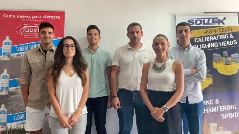 Iberotek, especialista en superficies