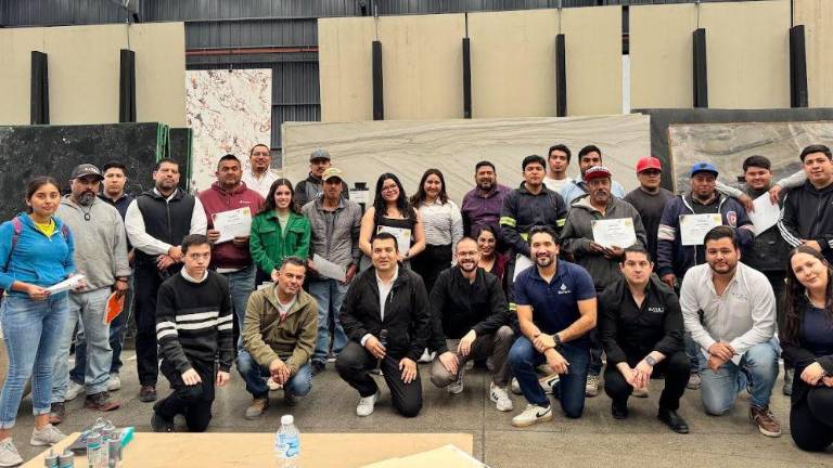 Venux refuerza su presencia en México a través de la formación especializada a marmolistas
