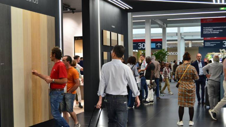 Reserve su espacio en el Suplemento Especial de Cersaie y Tecna del Periódico del Azulejo
