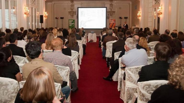 El Tile of Spain retoma sus seminarios internacionales