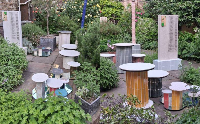 Galería de fotos | The Secret Garden, la instalación en Londres con cerámica española
