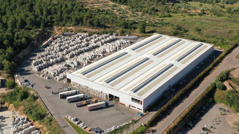 Azteca tramita el concurso de acreedores y envía a toda la plantilla a un ERTE