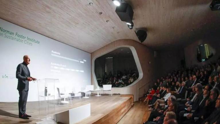 El compromiso de Norman Foster por la sostenibilidad urbana en su nuevo centro madrileño