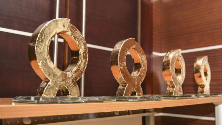 Los Premios Alfa de Oro cumplen 50 ediciones: así será la gala que reunirá al sector cerámico en Castelló