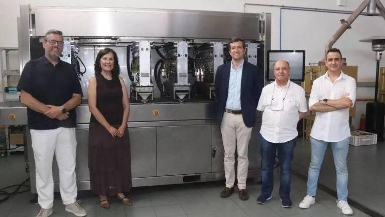 La Escola Superior de Ceràmica de l’Alcora incorpora tecnología donada por Pamesa