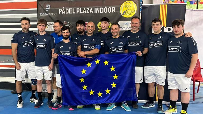 Arttros patrocina a dos equipos en el Campeonato de España de pádel celebrado en Zaragoza