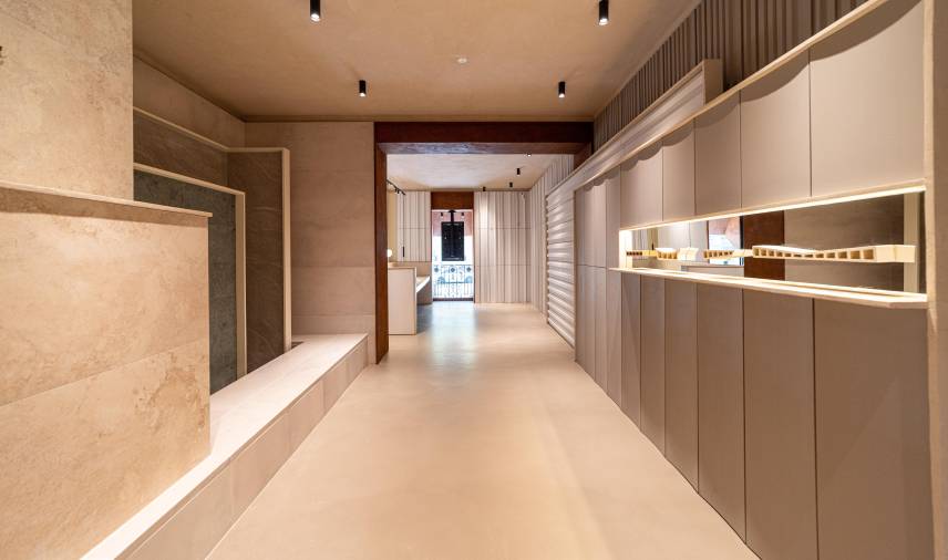 Galería de fotos | Así es la nueva exposición de cerámica de Gresmanc Group en Madrid