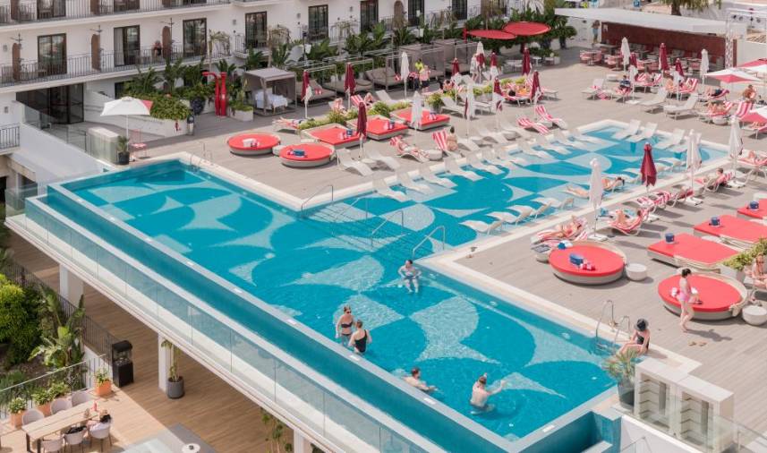 GALERÍA DE FOTOS | La esencia vintage del nuevo Hard Rock Hotel Marbella