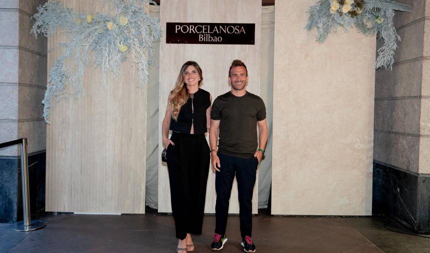 Galería de fotos | Gastronomía, diseño y Anne Igartiburu: así fue la inauguración de la nueva tienda de Porcelanosa en Bilbao