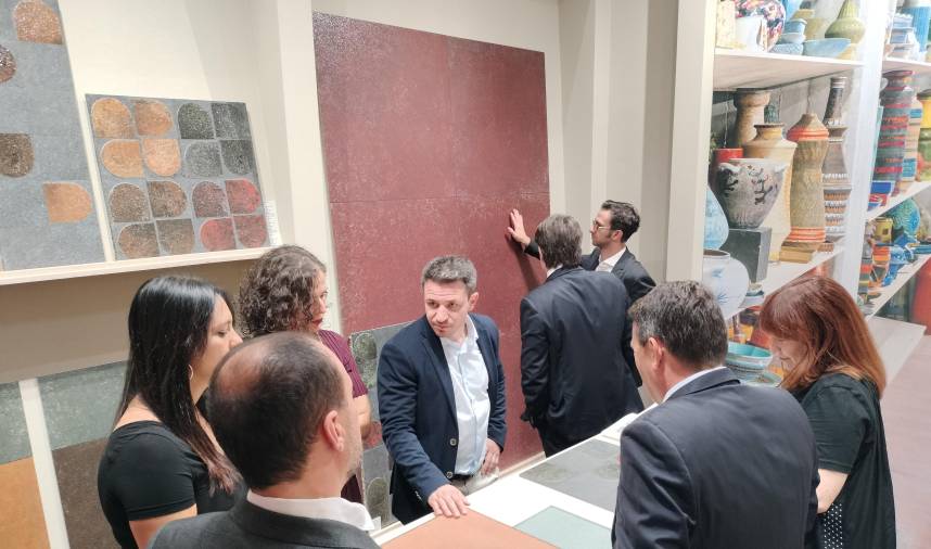 Galería de fotos | Colorobbia convierte su espacio en Cersaie en una plataforma de tendencias cerámicas