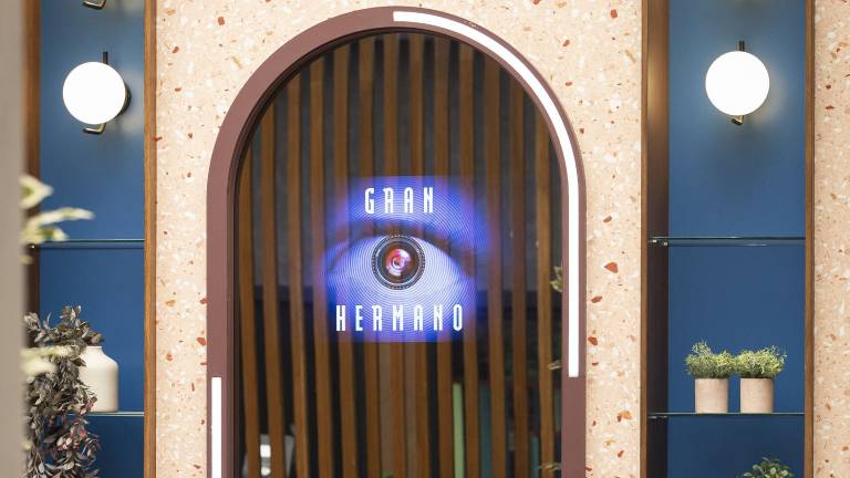 Cevica y sus colecciones cerámicas, presentes cada noche en el ‘prime time’ televisivo