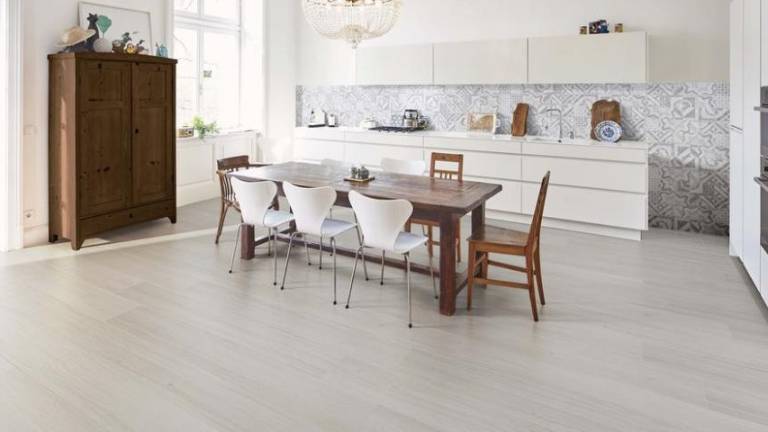 Pavimentos de madera cerámica: confort y versatilidad