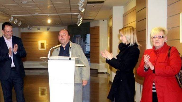 El ceramista Manolo Sales inaugura una exposición en Onda