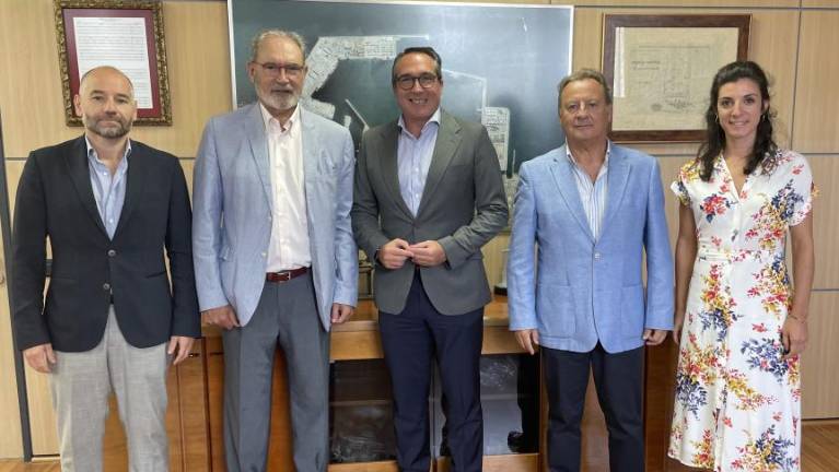 PortCastelló bonificará las exportaciones del sector cerámico