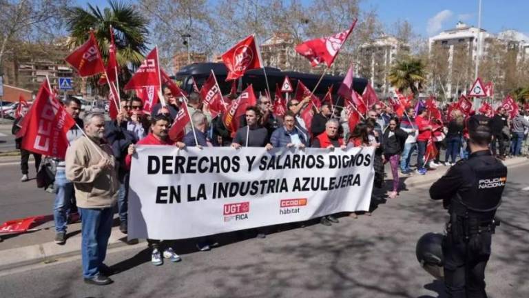 Los sindicatos del azulejo convocan dos nuevas jornadas de huelga