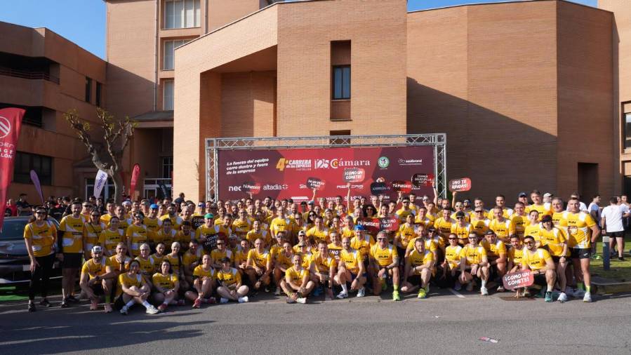 Galería de 224 fotos | Amplia presencia del sector cerámico en la Carrera de las Empresas de Castellón