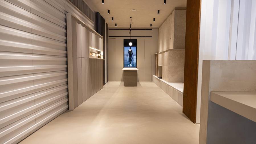 Galería de fotos | Así es la nueva exposición de cerámica de Gresmanc Group en Madrid