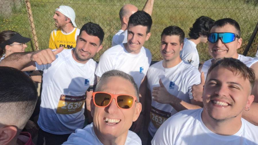 Galería de 231 fotos | Amplia presencia del sector cerámico en la Carrera de las Empresas de Castellón