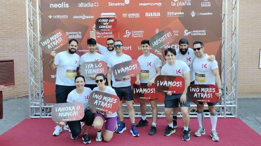 Galería de 224 fotos | Amplia presencia del sector cerámico en la Carrera de las Empresas de Castellón