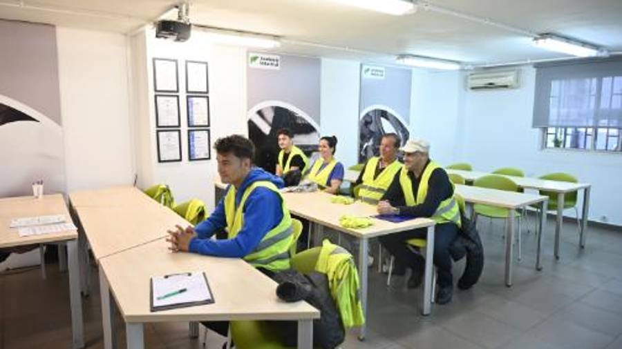 Galería de fotos | Cursos de formación de Orbelgrupo para la industria cerámica