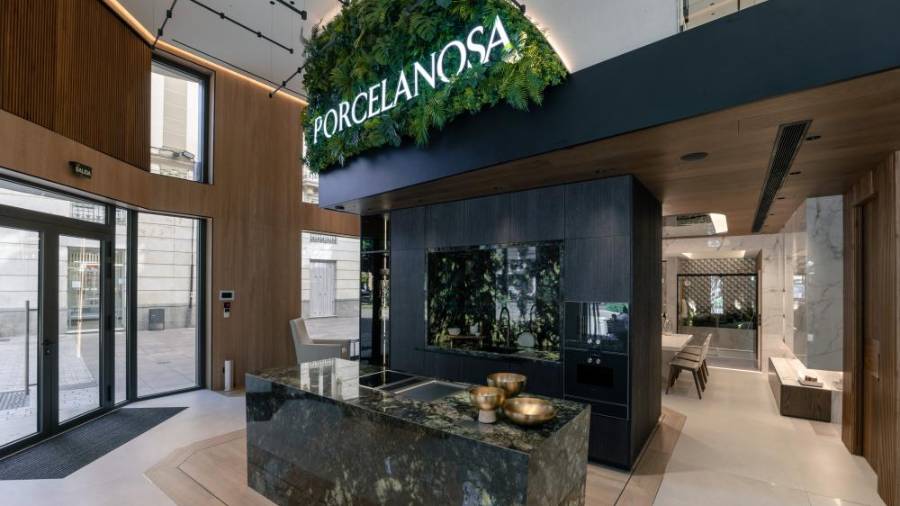 Galería de fotos | Porcelanosa se instala en el centro de Málaga