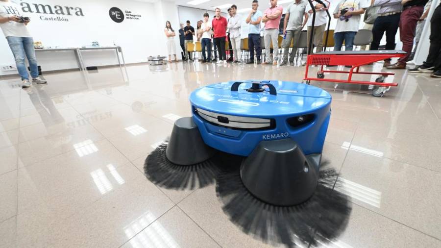 Galería de fotos | Orbelgrupo organiza en Castelló una demostración en vivo de robots y sistemas de control automatizados