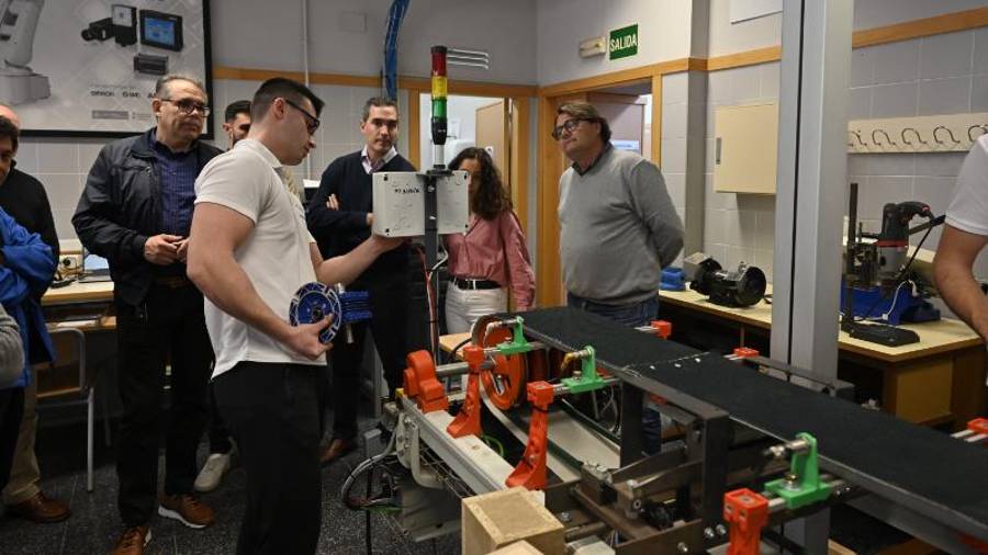 Galería de fotos | Presentación en Castelló de la Célula de fabricación flexible FAS-200 SMC