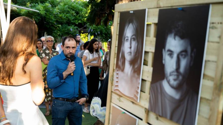 GALERÍA DE FOTOS | 12 firmas cerámicas de Castellón, unidas en favor de Ucrania