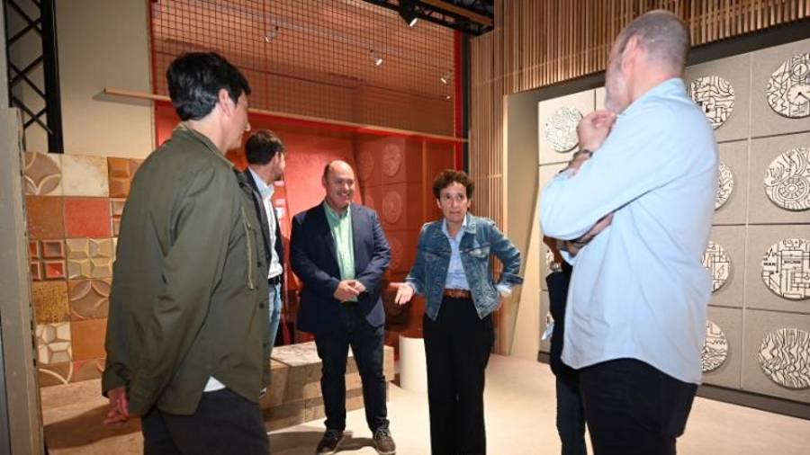 Galería de fotos | Smalticeram pone el broche a SMALTIlab Worldwide Tour en sus instalaciones de Onda