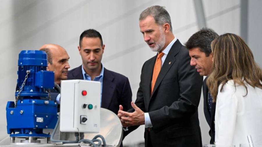 Galería de Fotos | Visita del rey Felipe VI a Porcelanosa