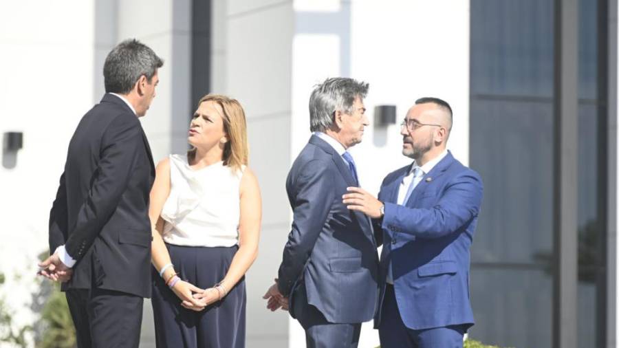 Galería de Fotos | Visita del rey Felipe VI a Porcelanosa