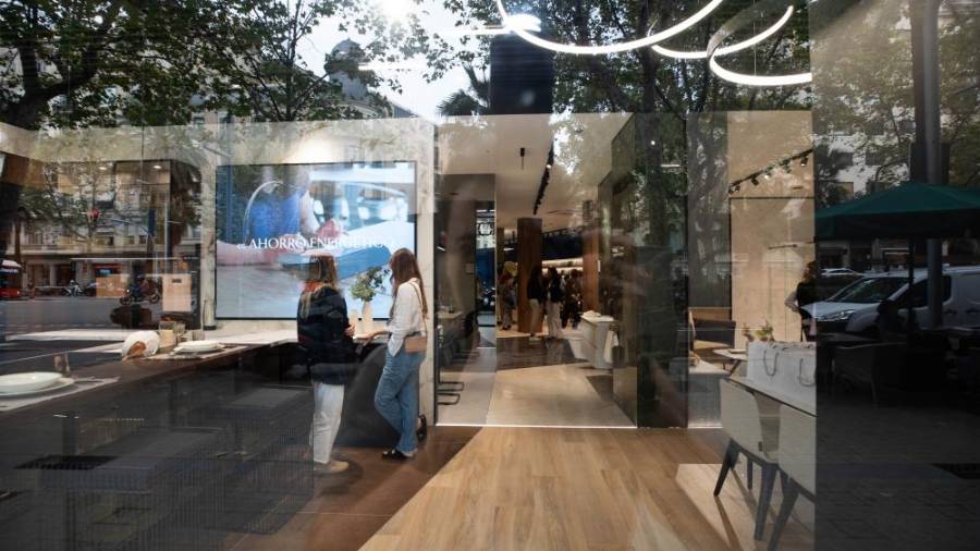 GALERÍA DE FOTOS | Nueva tienda insignia de Porcelanosa en Barcelona