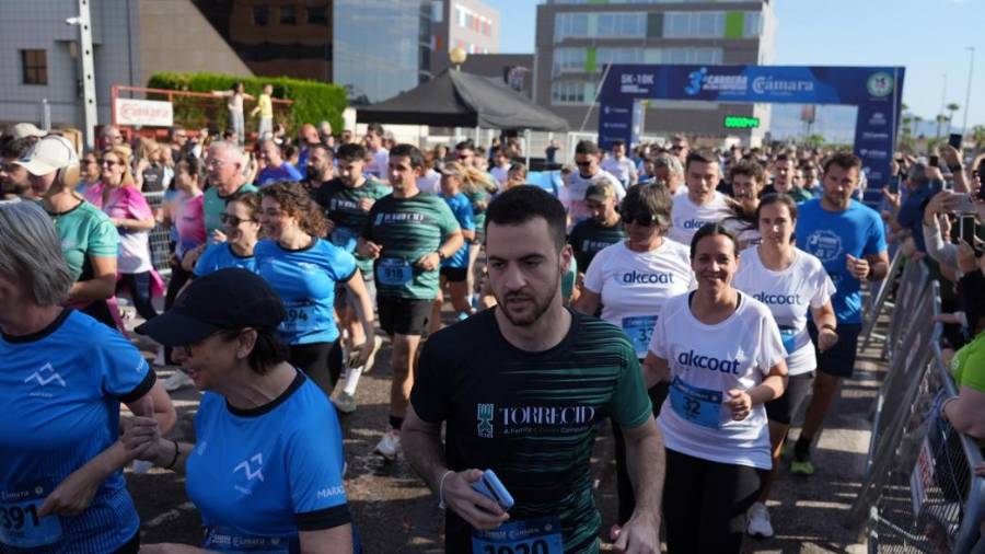 Galería de fotos | Compañías y entidades del sector cerámico, en la Carrera de las Empresas de Castellón