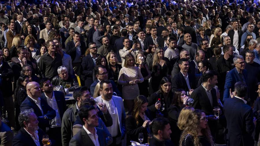 Galería de fotos | Pamesa Grupo Empresarial reúne a más de 3.500 profesionales en el Roig Arena