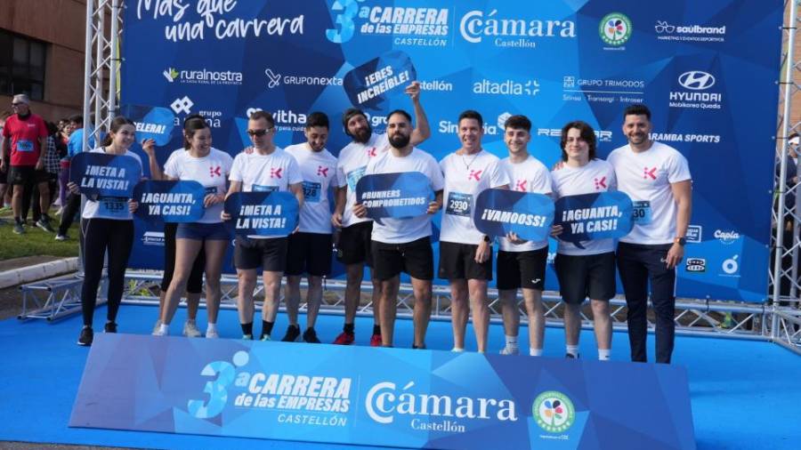 Galería de fotos | Compañías y entidades del sector cerámico, en la Carrera de las Empresas de Castellón
