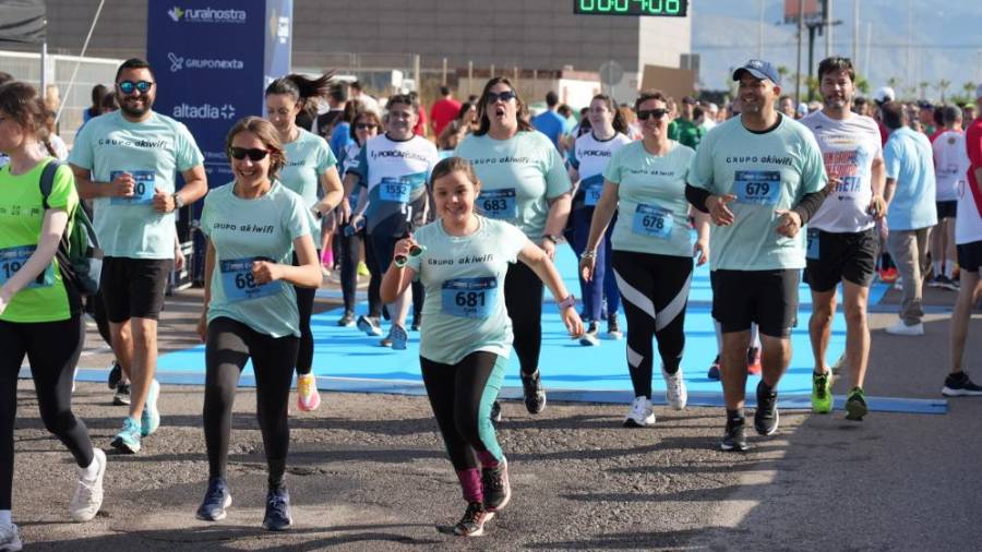 Galería de fotos | Compañías y entidades del sector cerámico, en la Carrera de las Empresas de Castellón