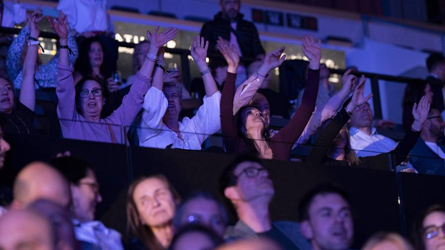 Galería de fotos | Pamesa Grupo Empresarial reúne a más de 3.500 profesionales en el Roig Arena