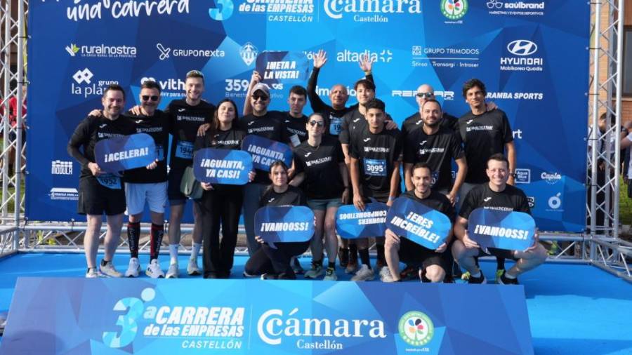 Galería de fotos | Compañías y entidades del sector cerámico, en la Carrera de las Empresas de Castellón