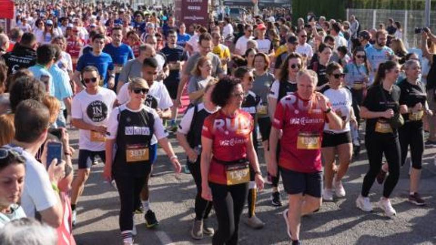 Galería de 224 fotos | Amplia presencia del sector cerámico en la Carrera de las Empresas de Castellón