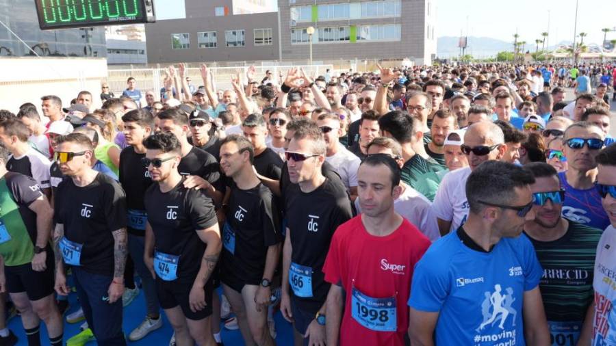 Galería de fotos | Compañías y entidades del sector cerámico, en la Carrera de las Empresas de Castellón