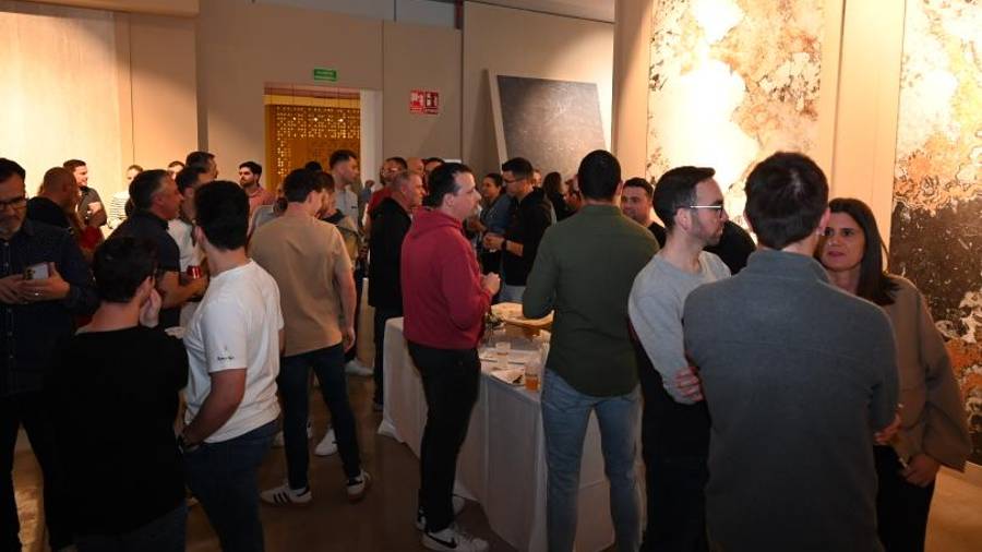 Galería de fotos | Smalticeram pone el broche a SMALTIlab Worldwide Tour en sus instalaciones de Onda