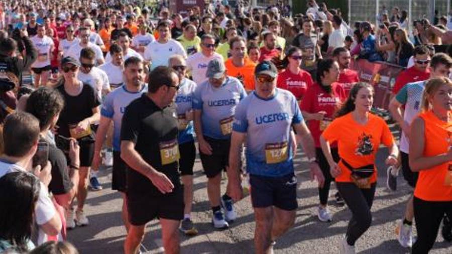 Galería de 224 fotos | Amplia presencia del sector cerámico en la Carrera de las Empresas de Castellón