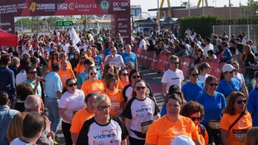 Galería de 224 fotos | Amplia presencia del sector cerámico en la Carrera de las Empresas de Castellón