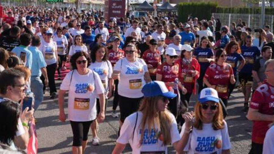 Galería de 224 fotos | Amplia presencia del sector cerámico en la Carrera de las Empresas de Castellón