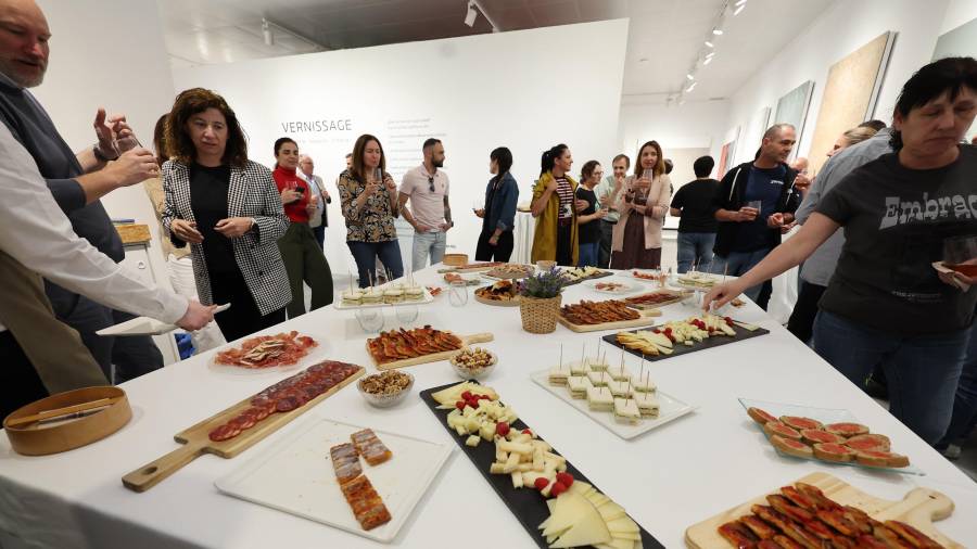 Galería de fotos | Vernís estrena en Onda la muestra de diseño cerámico Vernissage
