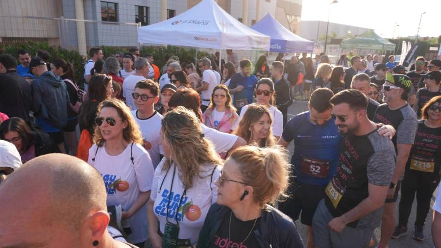 Galería de 224 fotos | Amplia presencia del sector cerámico en la Carrera de las Empresas de Castellón