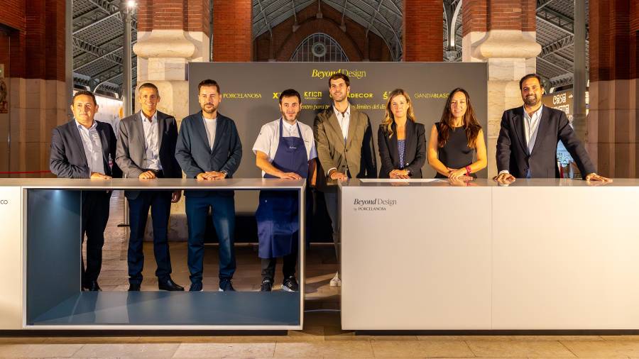 Galería de fotos | Porcelanosa y Beyond Design, un punto de encuentro para arquitectos e interioristas en Valencia
