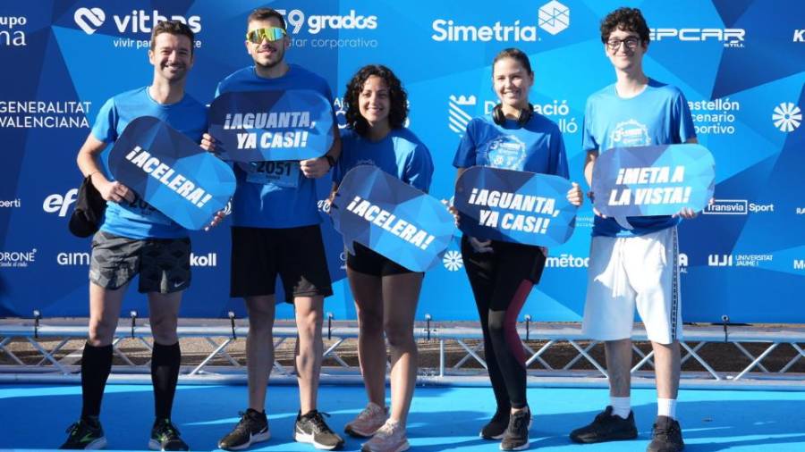 Galería de fotos | Compañías y entidades del sector cerámico, en la Carrera de las Empresas de Castellón